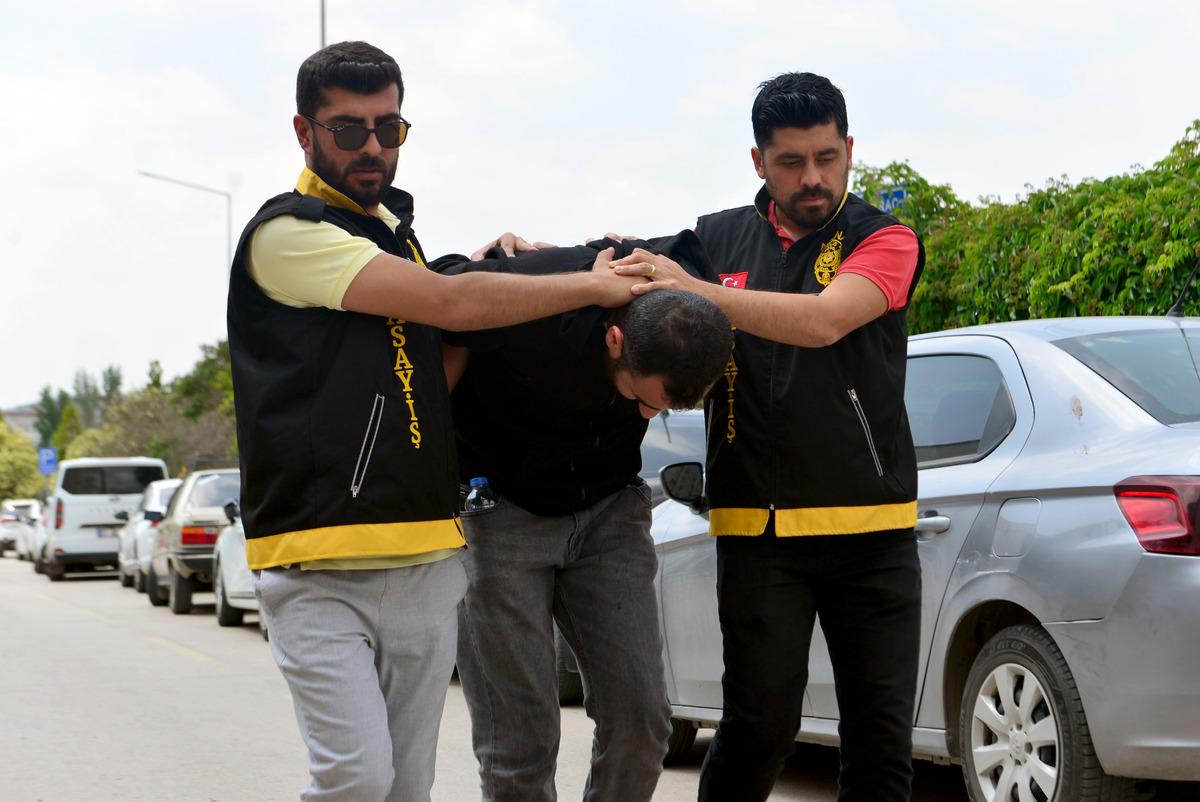 Satın aldığı araba arızalandı, kan döküldü! Husumetlisini öldürüp başka ile kaçmış 4