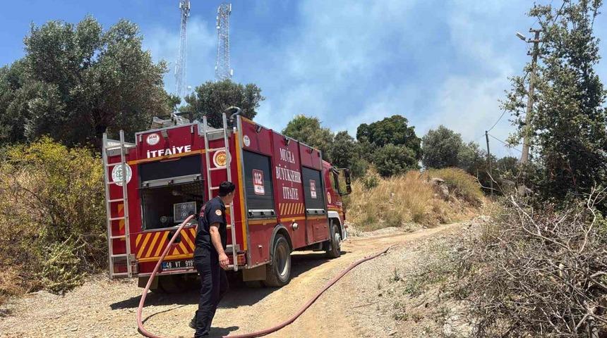 Bodrum&rsquo;da &ccedil;ıkan yangın b&uuml;y&uuml;meden s&ouml;nd&uuml;r&uuml;ld&uuml;