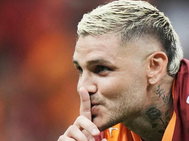 Galatasaray'da Icardi krizi! Menajeri resmen a&ccedil;ıkladı...