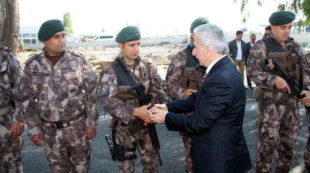 &Ouml;zel Harek&acirc;t polisleri Afrin den Kayseri ye d&ouml;nd&uuml; 1