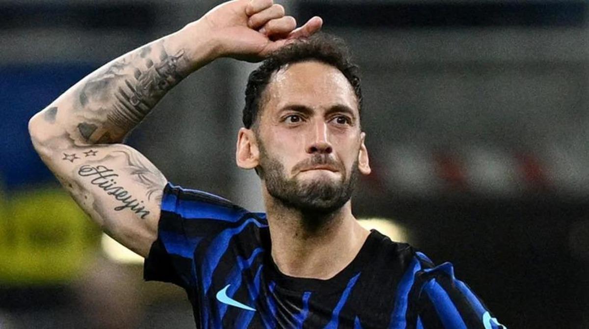 Inter den Hakan &Ccedil;alhanoğlu a&ccedil;ıklaması! Oy kullanırken duyurunca ortalık karıştı 4