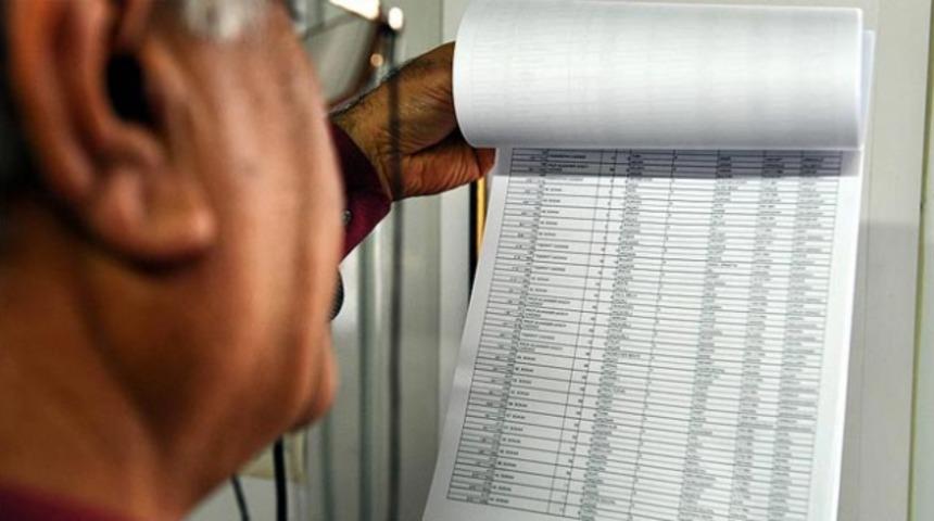 Se&ccedil;im &ouml;ncesi olay iddia! Olmayan binalara se&ccedil;men yazıldı