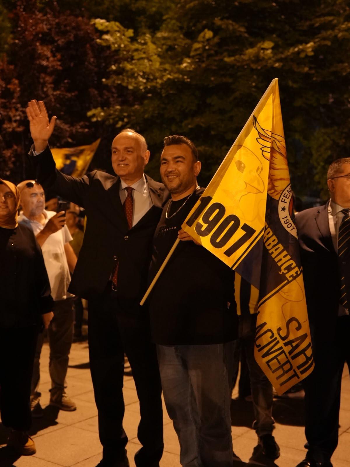 Düzce de Aziz Yıldırım coşkusu! "Seçilmesinden mutluyuz" 3