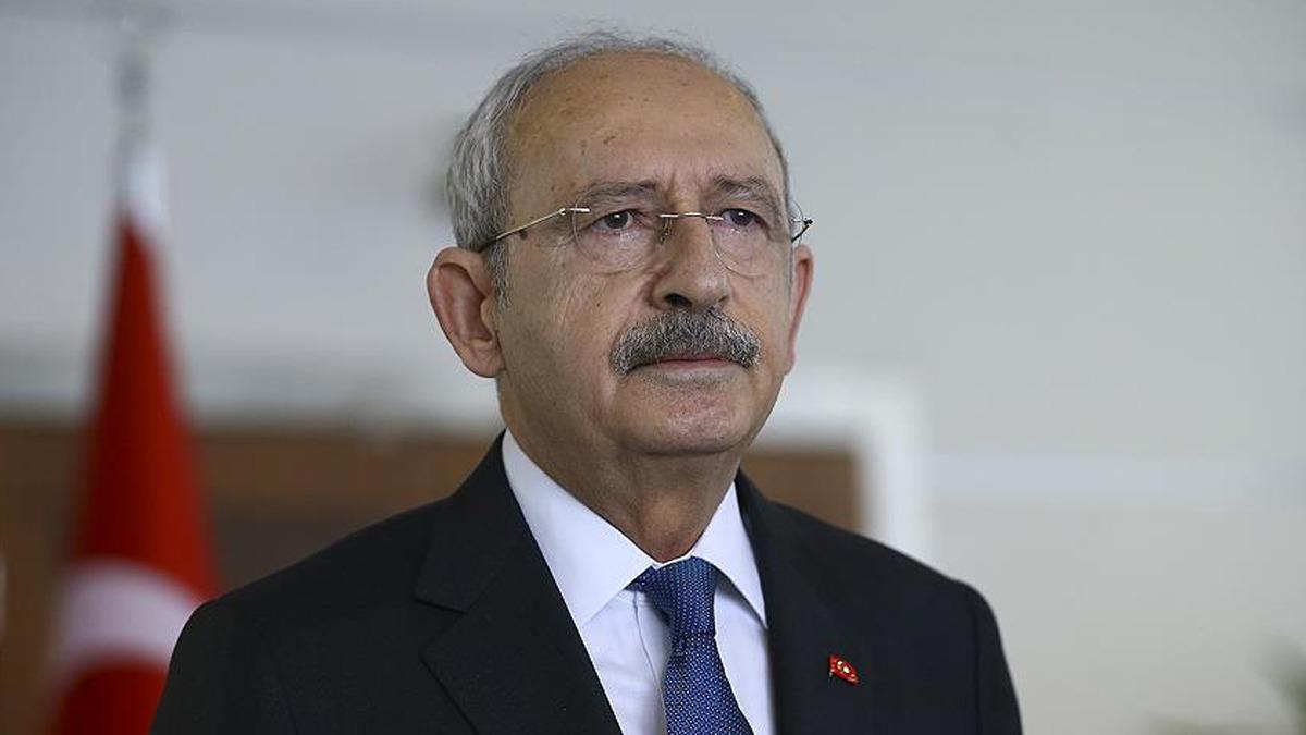 CHP'de grup toplantısı muamması! Kemal Kılıçdaroğlu'nun yazı