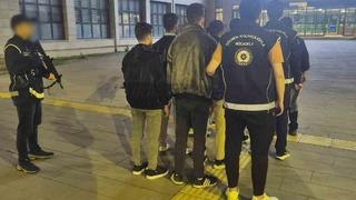 Afyonkarahisar'da göçmen kaçakçılığı operasyonu