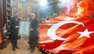 Bah&ccedil;eli'nin isteğiyle Milli Takım i&ccedil;in marş bestelendi