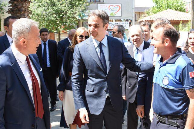 Yunanistan ana muhalefet lideri Mitsotakis, Gökçeada'da