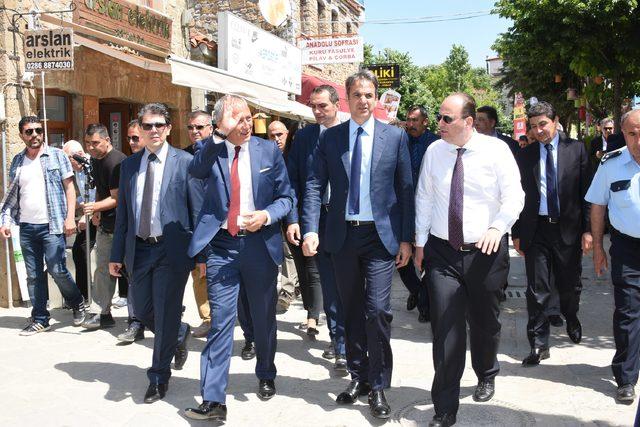 Yunanistan ana muhalefet lideri Mitsotakis, Gökçeada'da