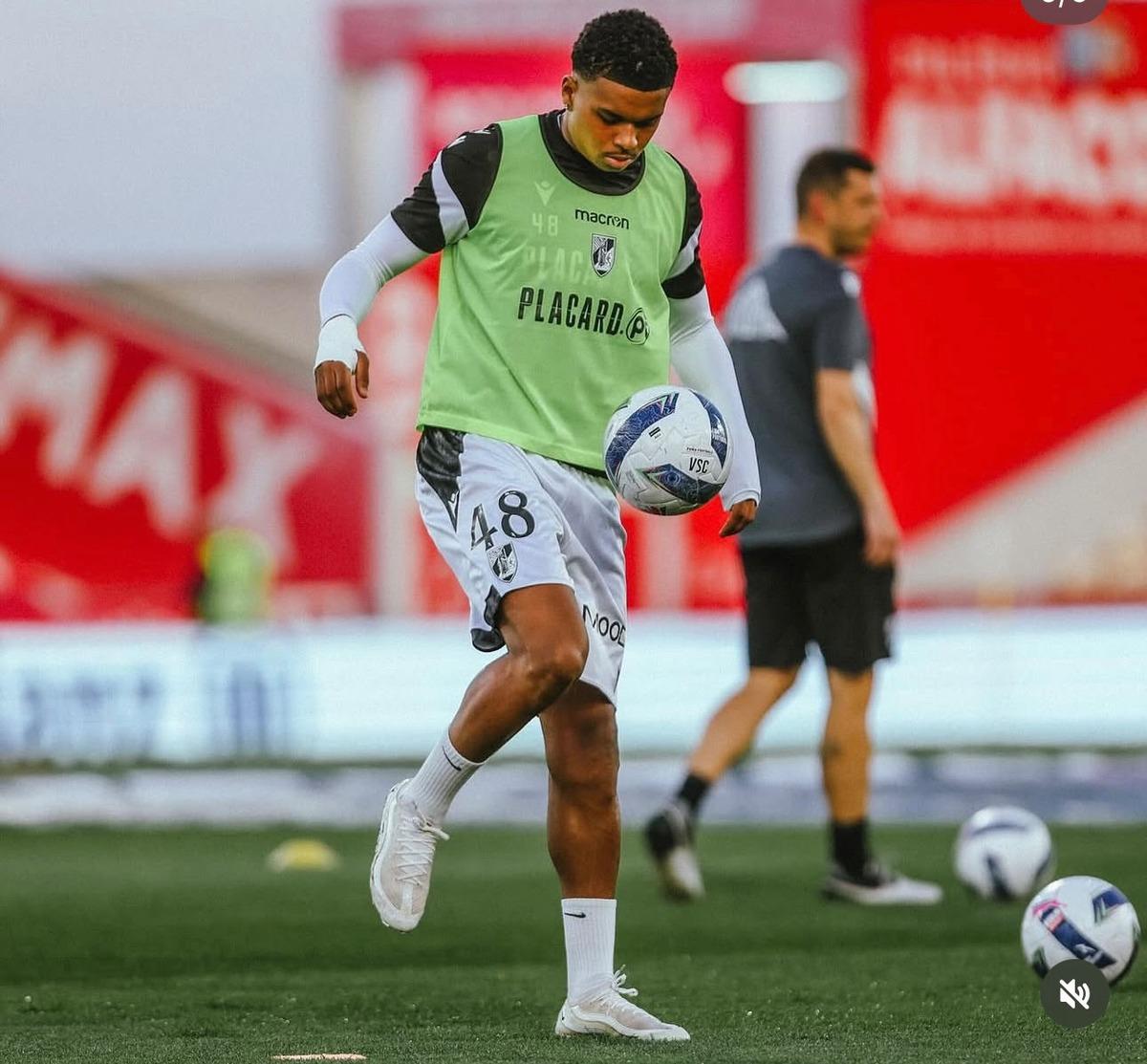 Trabzonspor, Noah Saviolo transferini resmen açıkladı 3