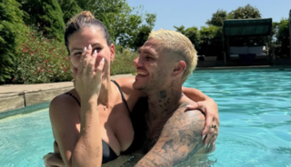 Icardi sevgilisinin &ouml;zel yerlerini sans&uuml;rleyip paylaştı!