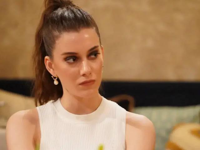 Beril Pozam: "İnşirah Suresi'ni okuduktan sonra..."
