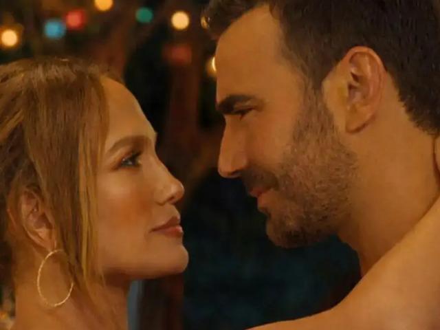 Netflix cesur sahneleri paylaştı! Haftanın en &ccedil;ok izleneni oldu 