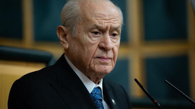 El sıkışma g&ouml;r&uuml;nt&uuml;lerinin ardından Bah&ccedil;eli'den a&ccedil;ık &ccedil;ağrı