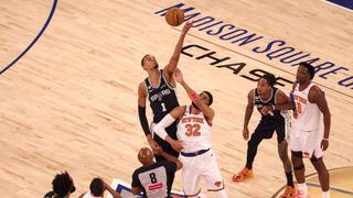 San Antonio Spurs, seride ilk galibiyetini aldı
