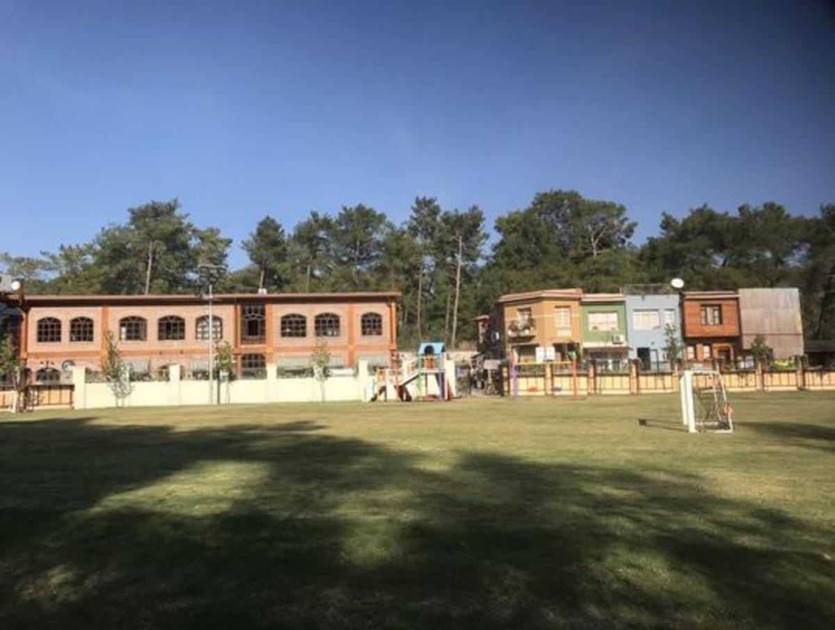 Yılmaz Erdoğan tasını tarağını toplayıp çiftlik kurdu! Organik tarım bile yapıyor 1