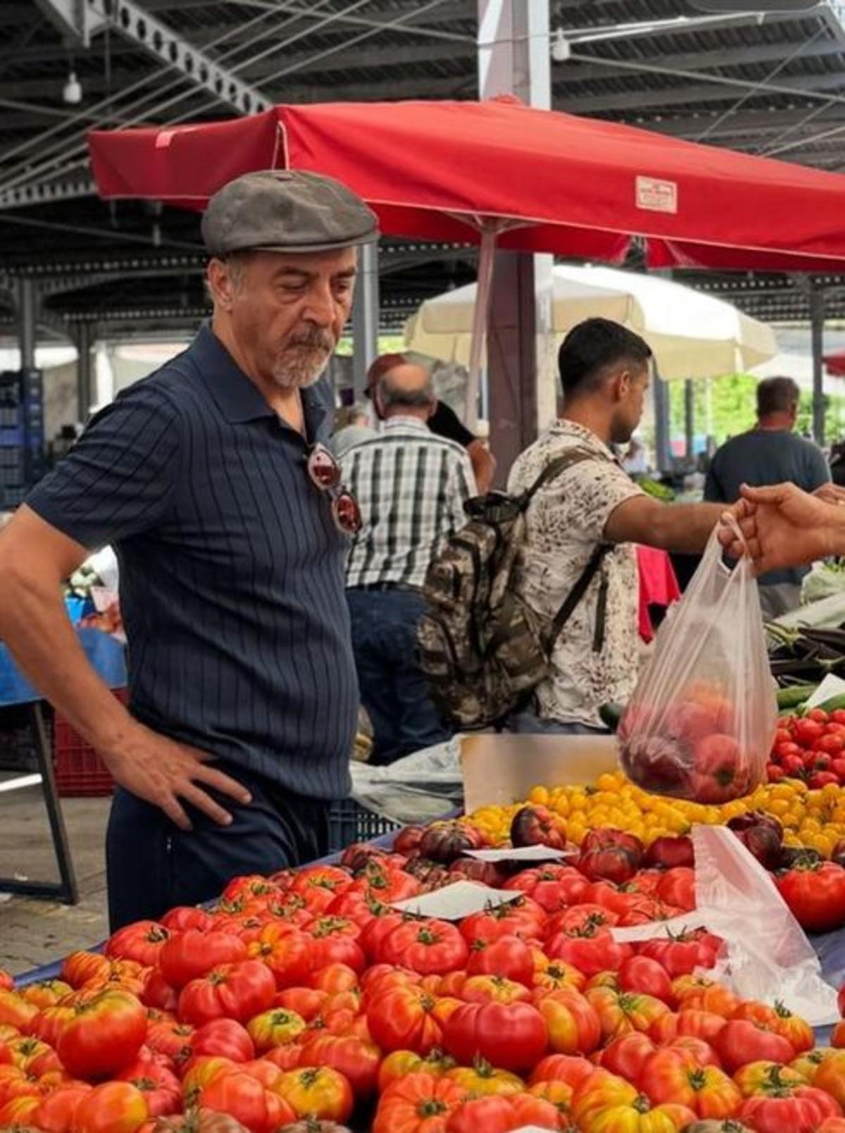 Yılmaz Erdoğan tasını tarağını toplayıp çiftlik kurdu! Organik tarım bile yapıyor 6