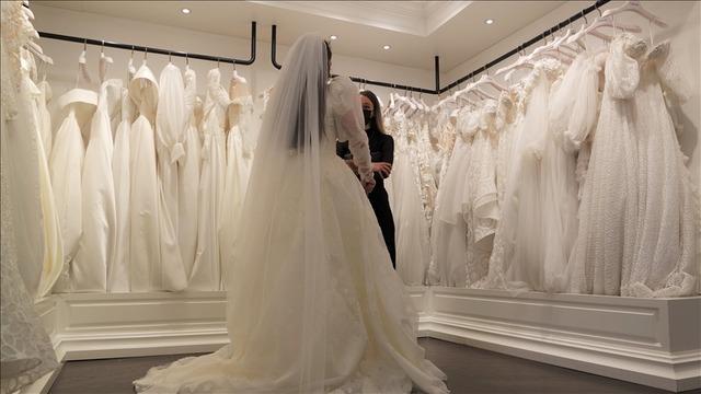 Düğün sezonunda yeni gündem: Sıfır gelinlik deneme ücreti