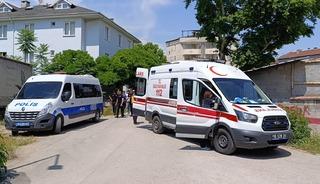 Bisikletten d&uuml;şen yaşlı adam hayatını kaybetti
