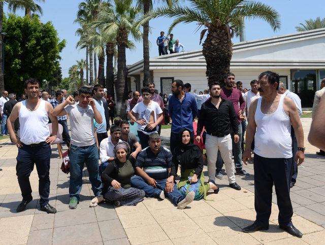 Mersin'de yıkıma benzinle direnenlere polis müdahalesi