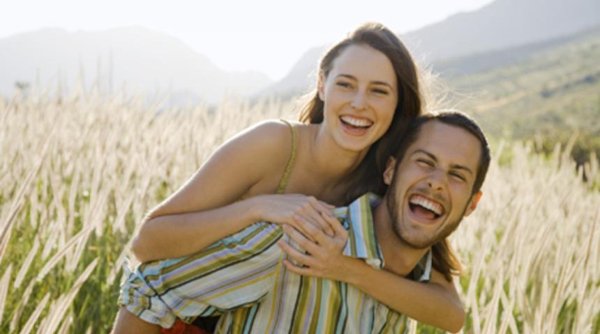 Erkeklerin yalan s&ouml;ylediğinin 4 işareti