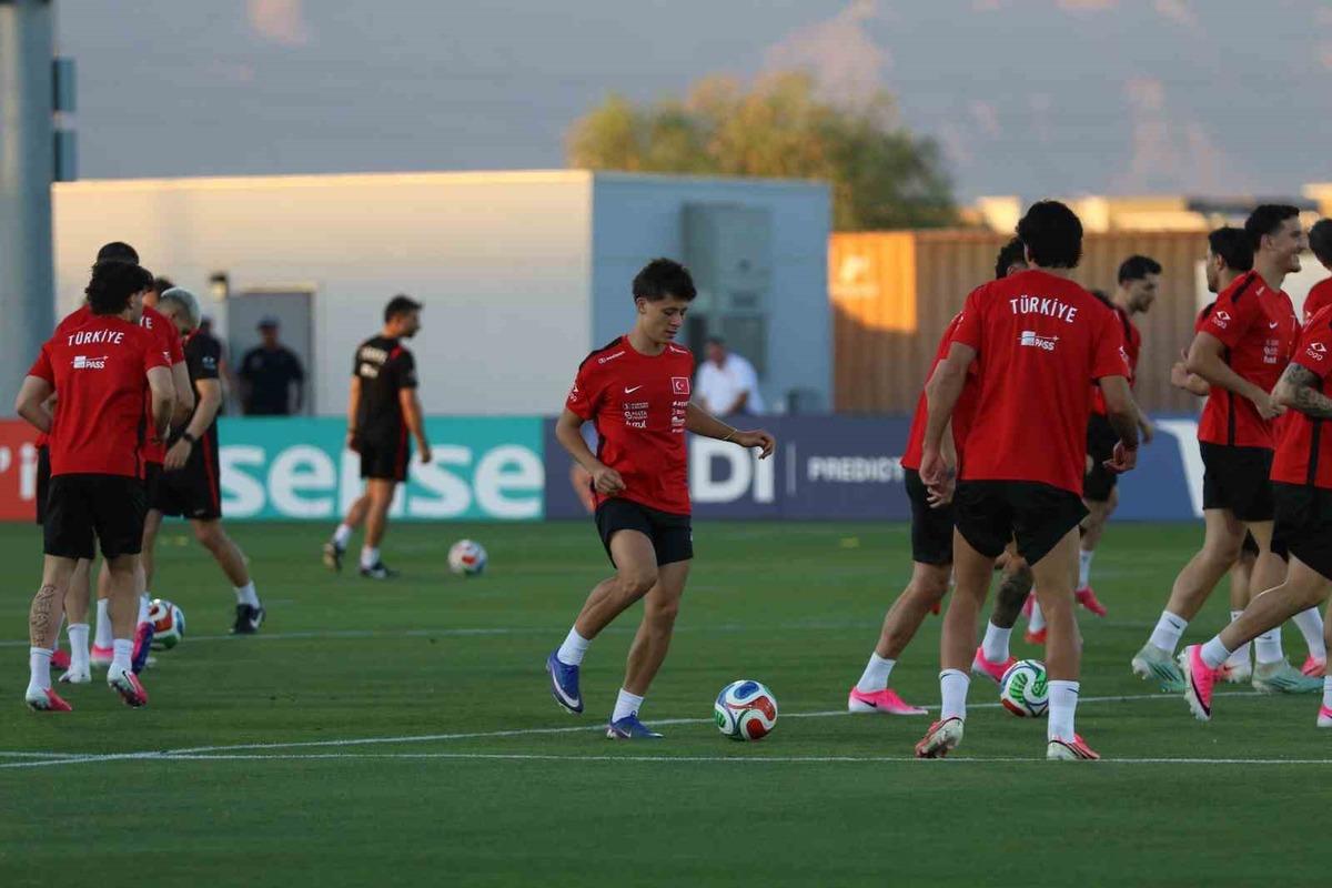 A Milli Futbol Takımı, Avustralya maçının hazırlıklarına devam etti 2