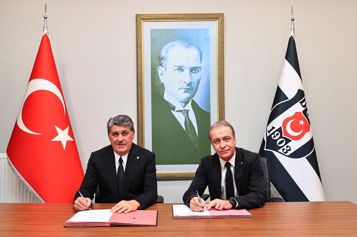 Beşiktaş a Şampiyonlar Ligi şampiyonu kaleci: Lucas Chevalier 2
