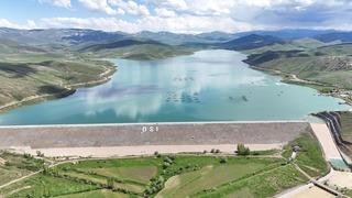 Geçen yıl suyu çekilmişti, şimdi tahliye kapakları açıldı! Doluluk  yüzde 100'e ulaştı