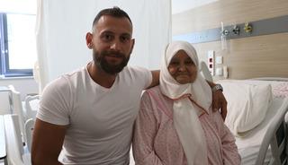 Doktoru bile şaşırtan vaka: 3 binden fazla taş &ccedil;ıktı!