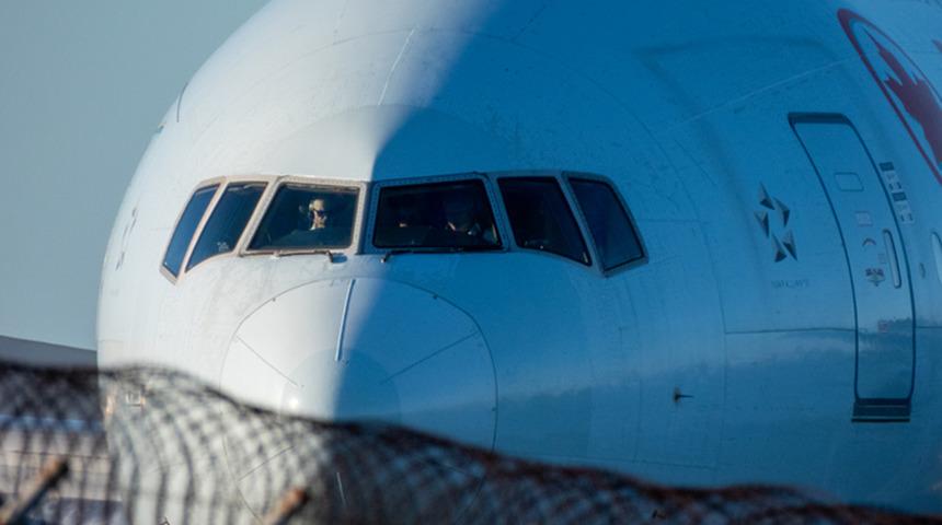 17 yıl boyunca sahte belgeyle pilotluk yaptı: Milyonlarca dolar kazandı!