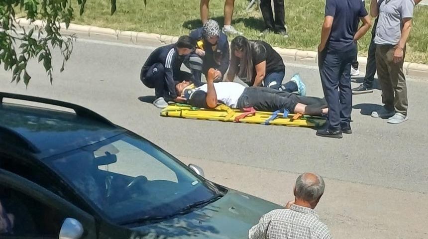 Elazığ&rsquo;da motosiklet devrildi: 1 yaralı