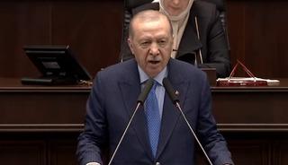 Cumhurbaşkanı Erdoğan'dan ana muhalefete: "Bu kafayla giderseniz milletten daha &ccedil;ok tokat yersiniz"
