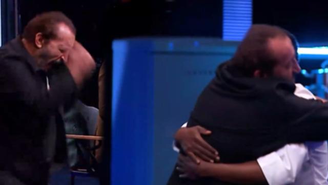 Osimhen'in özel aşçısı Olabiyi Lawal, MasterChef'te! Mehmet Şef hemen sarıldı