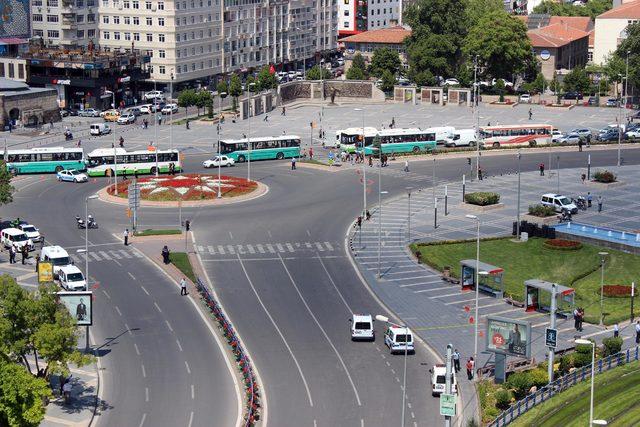 Kent Meydanı’nda şüpheli elektrikli süpürge paniği