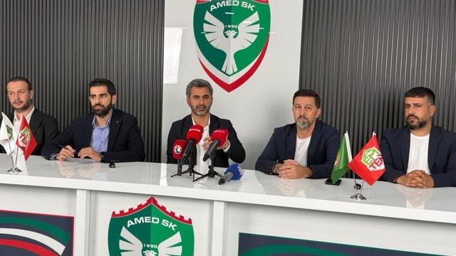Amed Sportif Faaliyetler’de yeni teknik direktör Besnik Hasi oldu