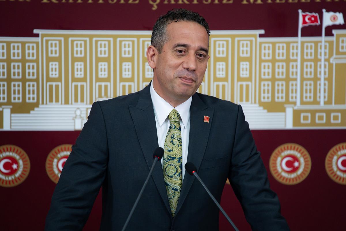 CHP de 9 vekilin ihraç talebi sonrası Özgür Özel den ilk açıklama 1