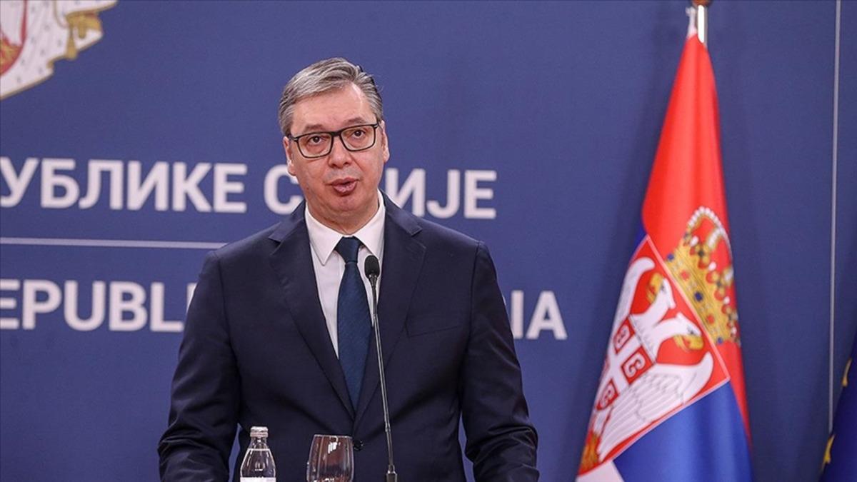 Sırbistan Cumhurbaşkanı Vucic'den istifa kararı