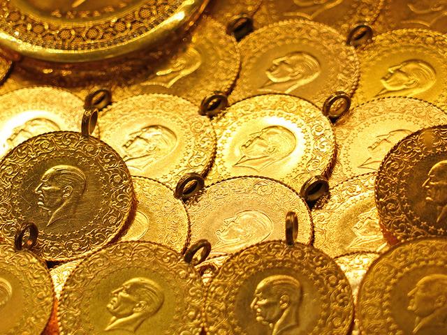 Gram altın 6 bin TL'nin altını g&ouml;rd&uuml;: Kazan&ccedil;larını sildi