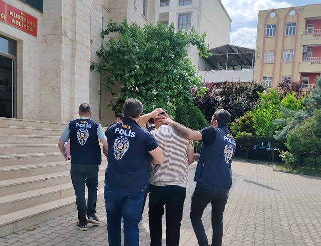 Siirt’te yasa dışı bahis operasyonu: 120 milyon liralık suç geliri tespit edildi 1