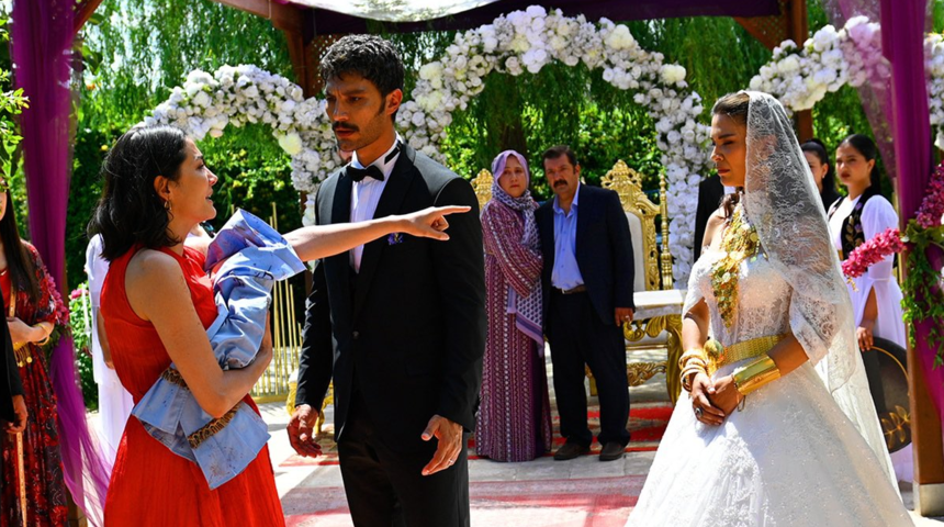 Halef Melek diziden ayrılıyor mu? Ayb&uuml;ke Pusat i&ccedil;in karar verildi