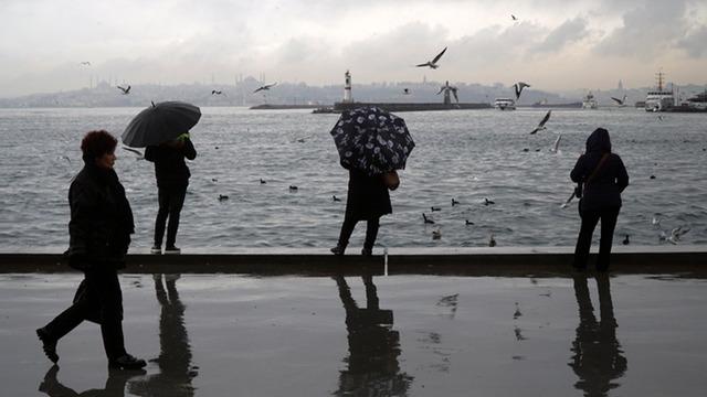 Balkanlardan geliyor! Hafta sonu planı yapanlar dikkat: Hava bir anda değişecek