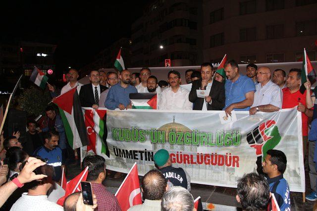 Manisa'da, Filistin için yürüyüş