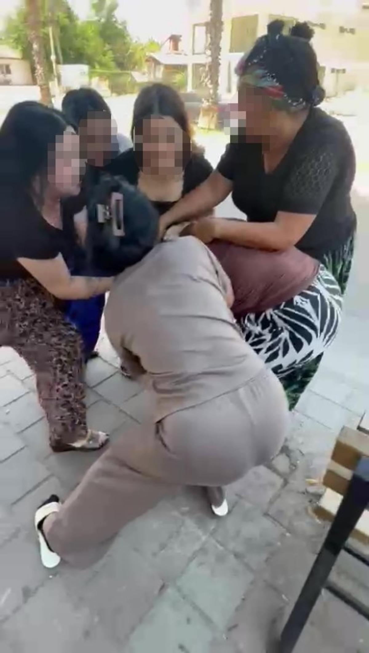 Bebeğinin yanında tekmeli yumruklu saldırıya uğradı! "Tehdit ediyorlar, korkuyorum" 1