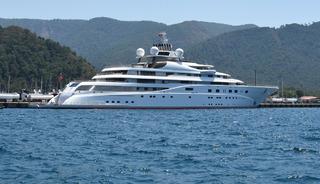 Marmaris'te 500 milyon dolarlık şov! Manchester City'nin sahibi Şeyh Mansur T&uuml;rkiye'ye geldi