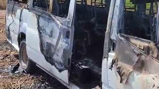 Park halindeki minibüs alev aldı