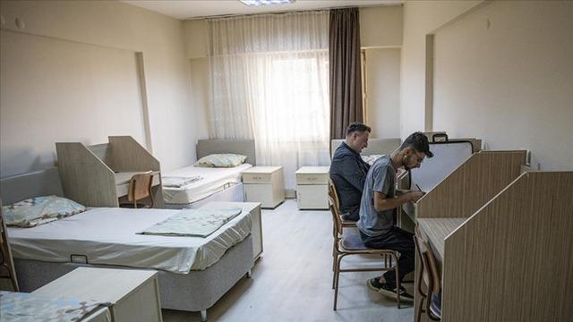 İBB'nin öğrenci yurt ücretlerine yaklaşık yüzde 35 zam yapıldı
