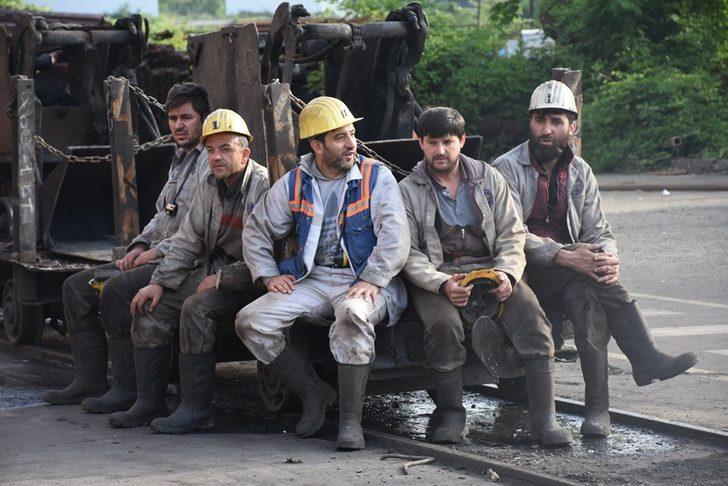 Faciada ölen madenciler anıldı  G3