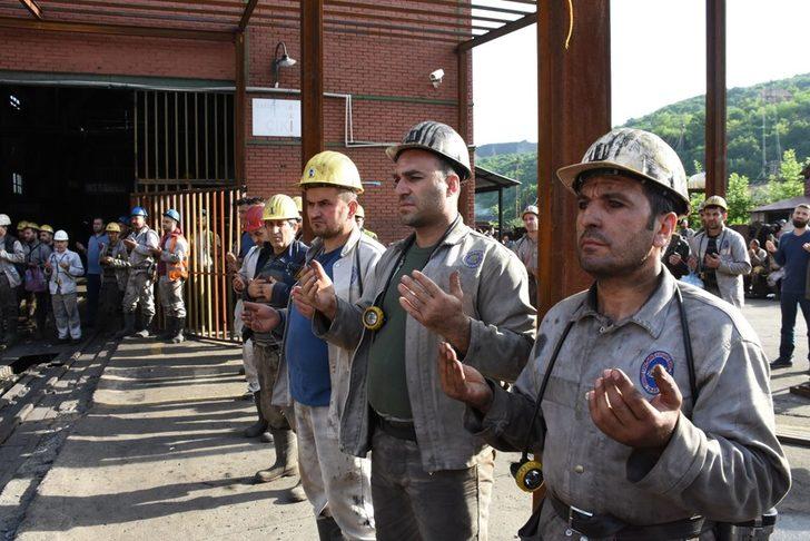 Faciada ölen madenciler anıldı  G5