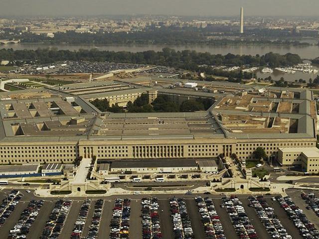 Pentagon&rsquo;da tehlikeli madde alarmı! Birden fazla kat karantinaya alındı