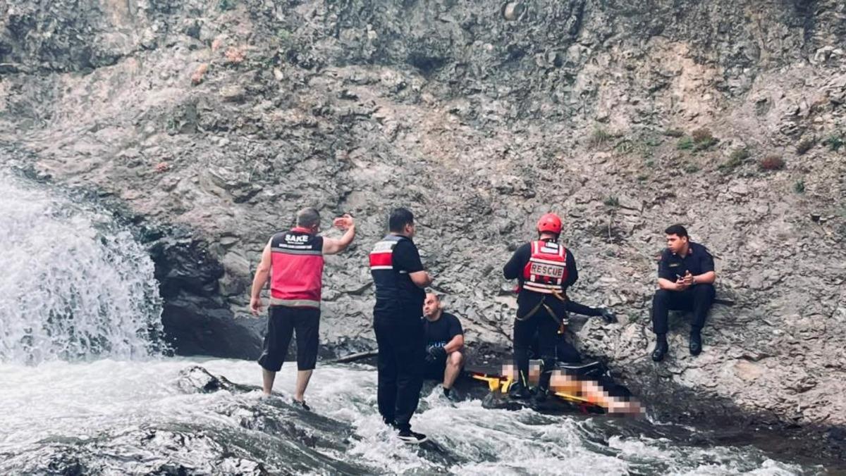 Serinlemek için girdiği derede akıntıya kapılan gencin cansız bedenine ulaşıldı 2