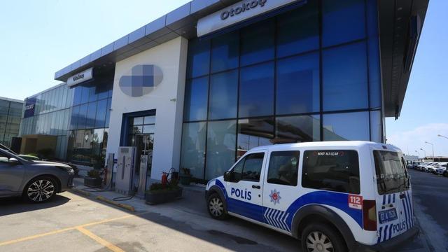 Otokoç yetkili servisine silahlı saldırıda 2 tutuklama, 1 ev hapsi